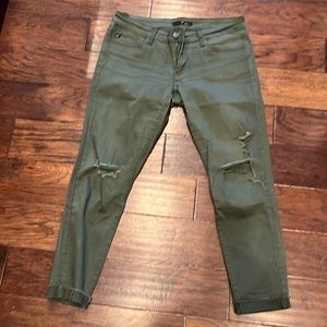 Kancan jeans. Size 29. Super cute and EUC.